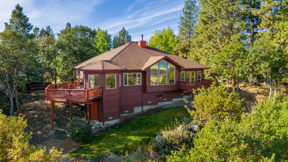 11147 Kestrel Road Klamath Falls, OR 97601 - Photo 64 of 66 11147KestrelRd.Updates-32