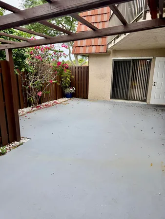 $2,750 | 8461 Boca Rio Drive, Boca Raton, FL 33433