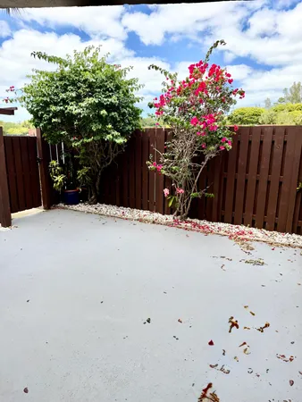 $2,750 | 8461 Boca Rio Drive, Boca Raton, FL 33433