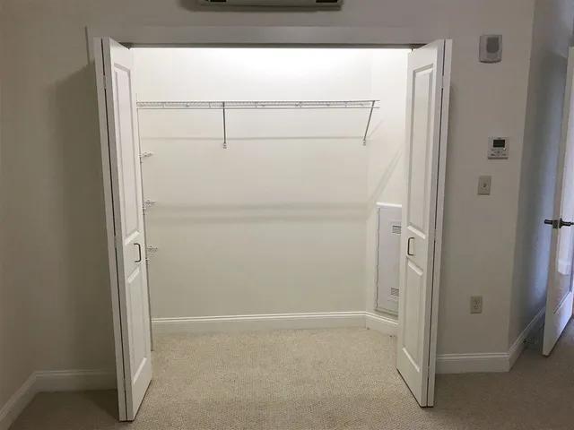 $2,583 | 875 Elm Street, Unit 214, Manchester, NH 03101