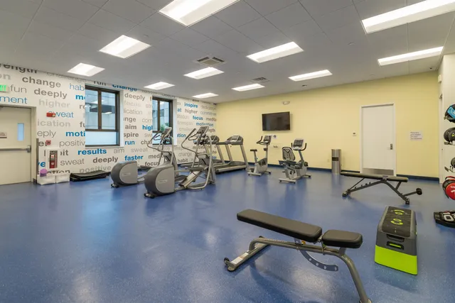 $2,583 | 875 Elm Street, Unit 214, Manchester, NH 03101