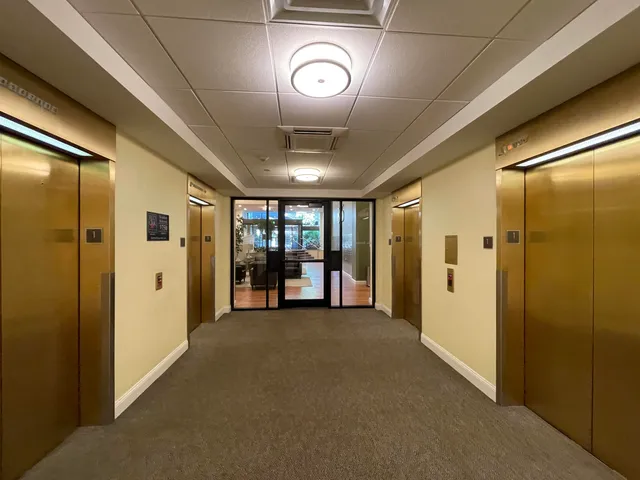 $2,583 | 875 Elm Street, Unit 214, Manchester, NH 03101