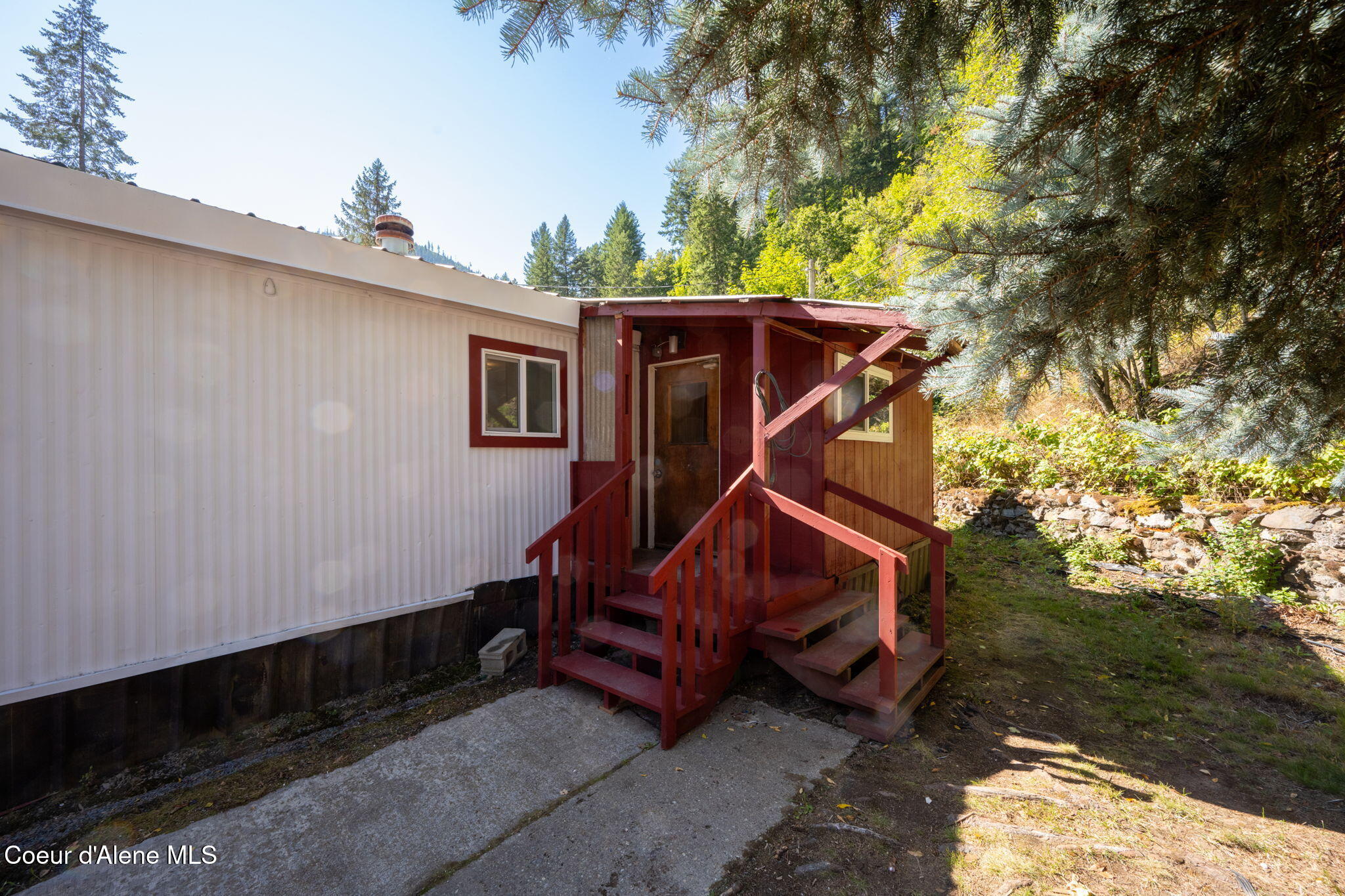153 Burke Road Wallace, ID 83873 - Photo 23 of 37 back porch