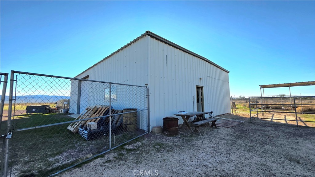 47527 Silver Valley Road Newberry Springs, CA 92365 - Photo 44 of 70 Butler building appx 2500sf and 30' high ceiling