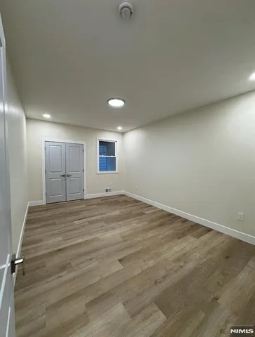 $5,000 | 235-237 Preakness Avenue, Paterson, NJ 07502