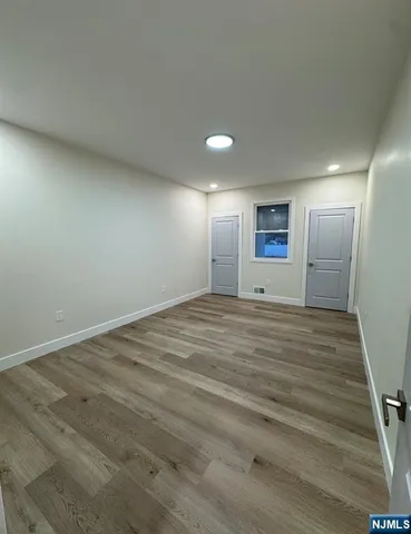 $5,000 | 235-237 Preakness Avenue, Paterson, NJ 07502