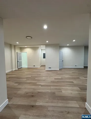 $5,000 | 235-237 Preakness Avenue, Paterson, NJ 07502