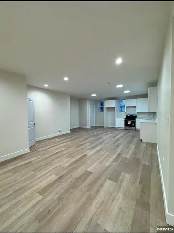 $5,000 | 235-237 Preakness Avenue, Paterson, NJ 07502