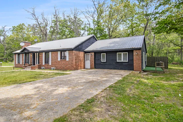 $164,900 | 6236 Arbutus, Idlewild, MI 49642