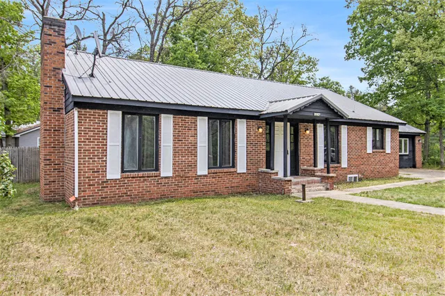 $164,900 | 6236 Arbutus, Idlewild, MI 49642