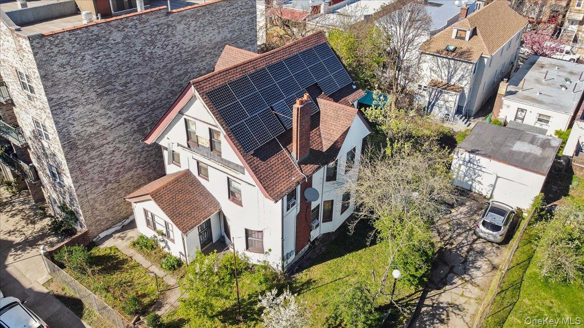 1428 Doris Street Bronx, NY 10462 - Photo 20 of 26 front view of a house with a yard