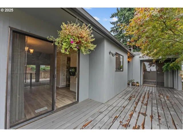 $235,000 | 2105 Northeast 136th Avenue, Vancouver, WA 98682