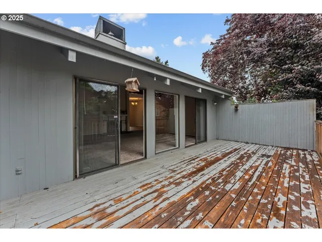 $235,000 | 2105 Northeast 136th Avenue, Vancouver, WA 98682