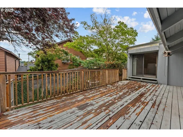 $235,000 | 2105 Northeast 136th Avenue, Vancouver, WA 98682