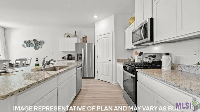 $279,900 | 12343 Preakness Drive, Denham Springs, LA 70726