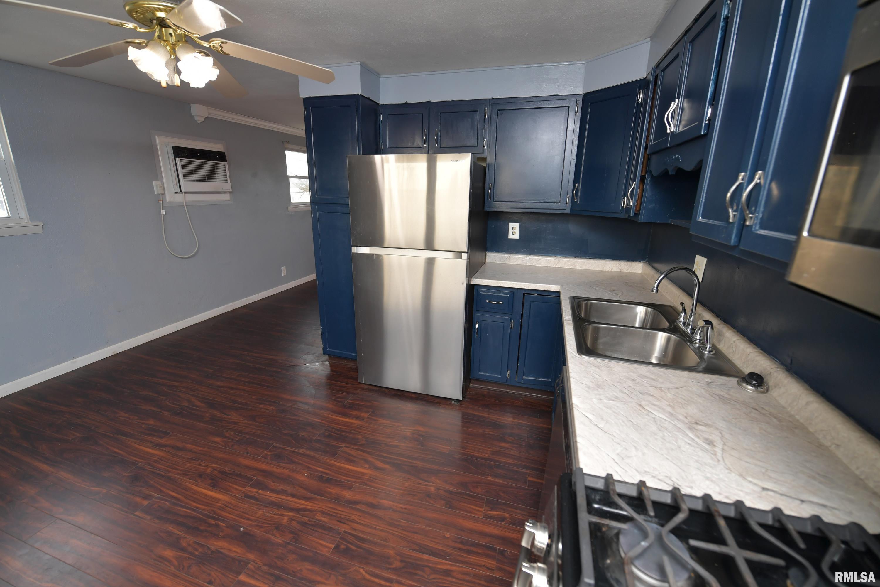 2268 Partridge Lane Washington, IL 61571 - Photo 15 of 49 Gallery Image 15