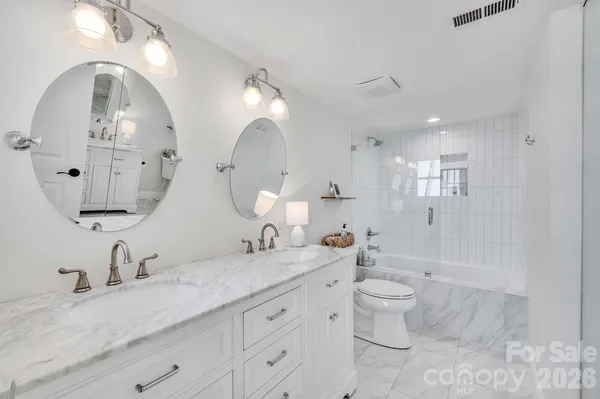 $1,091,000 | 20407 Harborgate Court, Unit 408, Cornelius, NC 28031