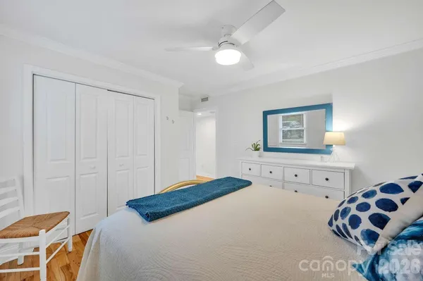 $1,091,000 | 20407 Harborgate Court, Unit 408, Cornelius, NC 28031