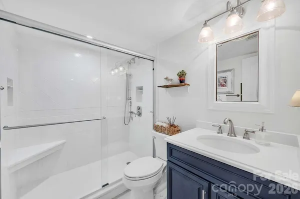 $1,091,000 | 20407 Harborgate Court, Unit 408, Cornelius, NC 28031