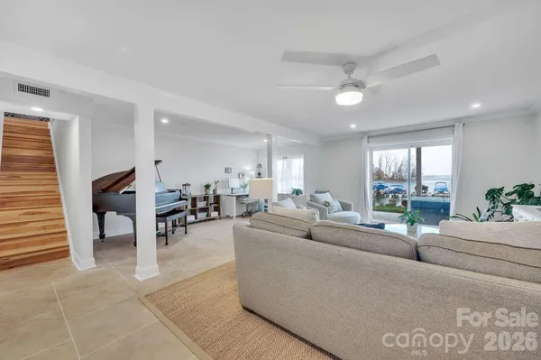 $1,091,000 | 20407 Harborgate Court, Unit 408, Cornelius, NC 28031