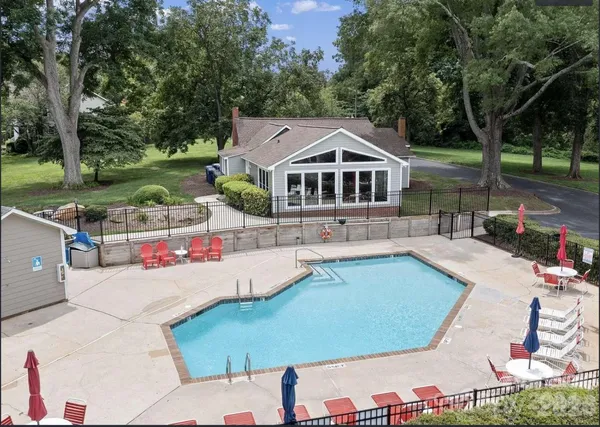 $1,091,000 | 20407 Harborgate Court, Unit 408, Cornelius, NC 28031