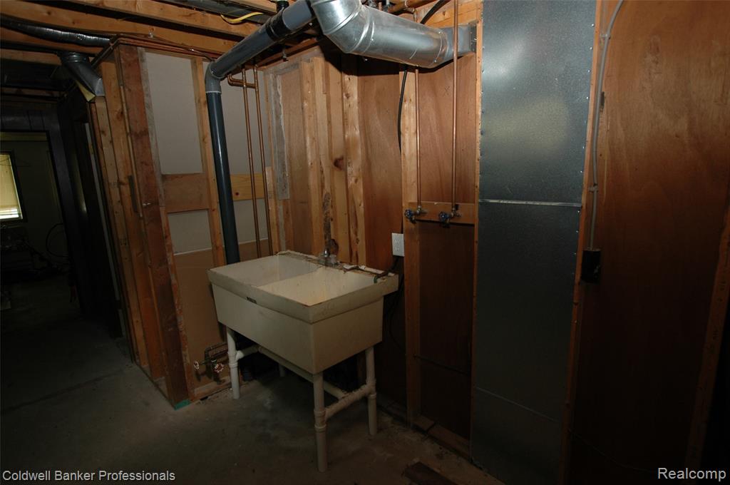 10118 Alpine Drive Reed City, MI 49677 - Photo 21 of 37 Gallery Image 21