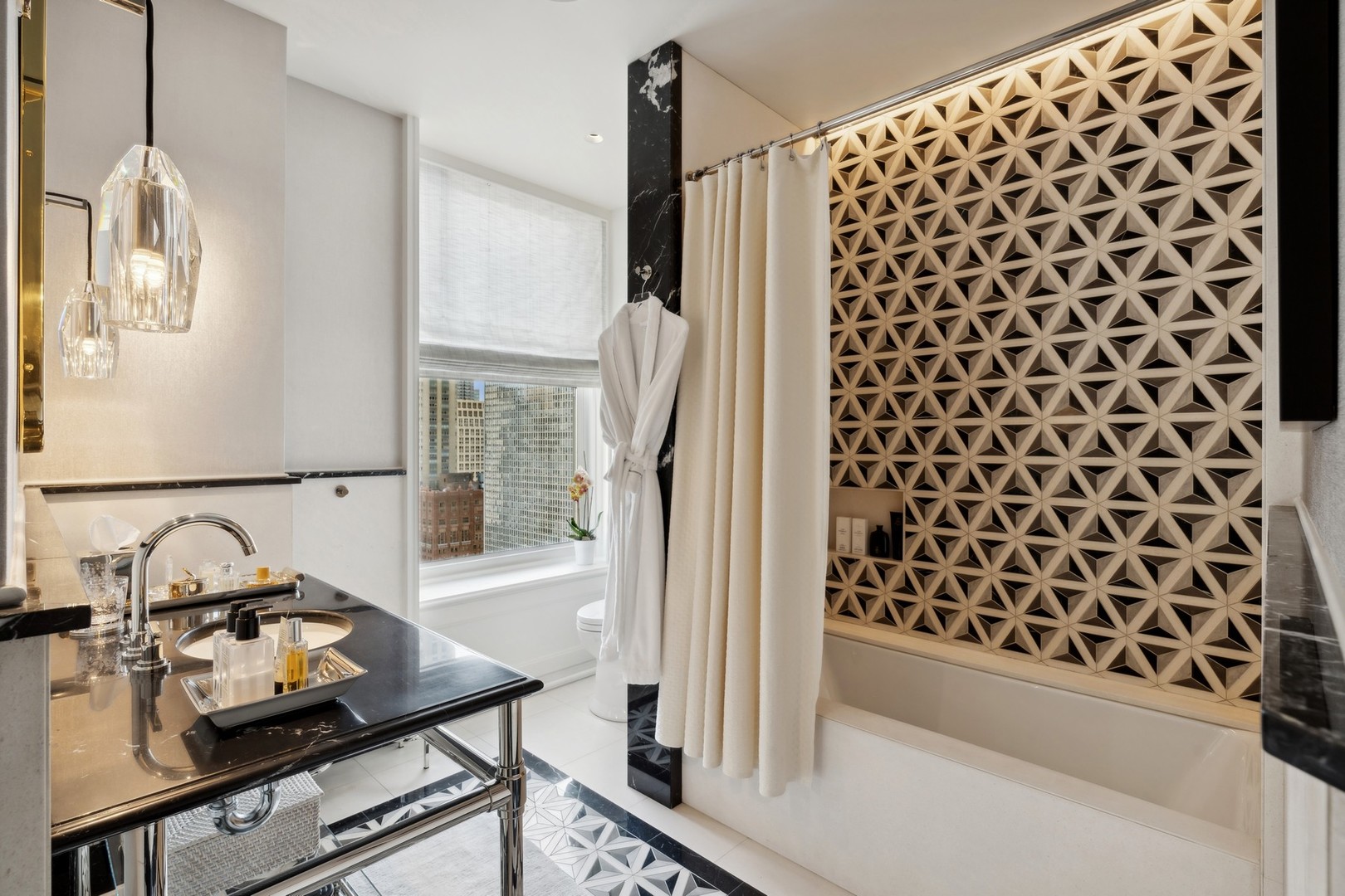 159 East Walton Place, Unit 23A Chicago, IL 60611 - Photo 54 of 63 Gallery Image 54