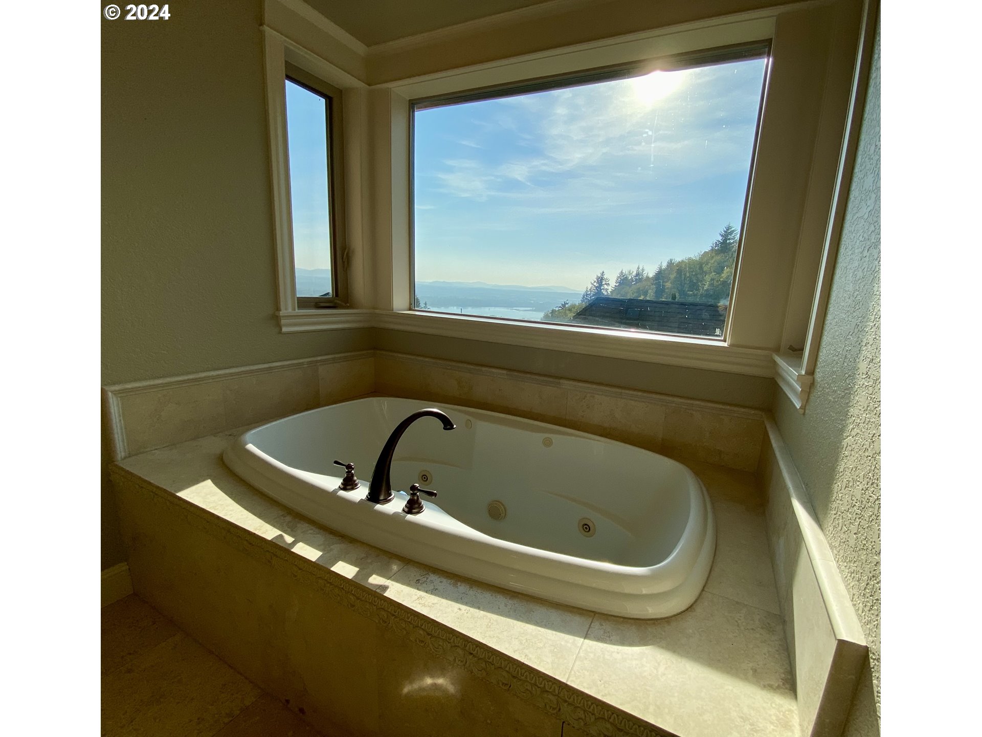785 Northwest Valley Street Camas, WA 98607 - Photo 16 of 29 Gallery Image 16