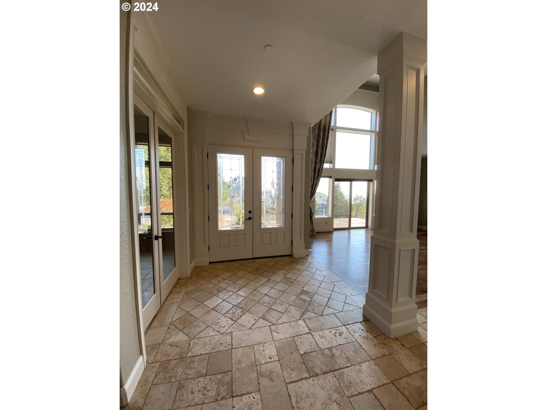 785 Northwest Valley Street Camas, WA 98607 - Photo 6 of 29 Gallery Image 6