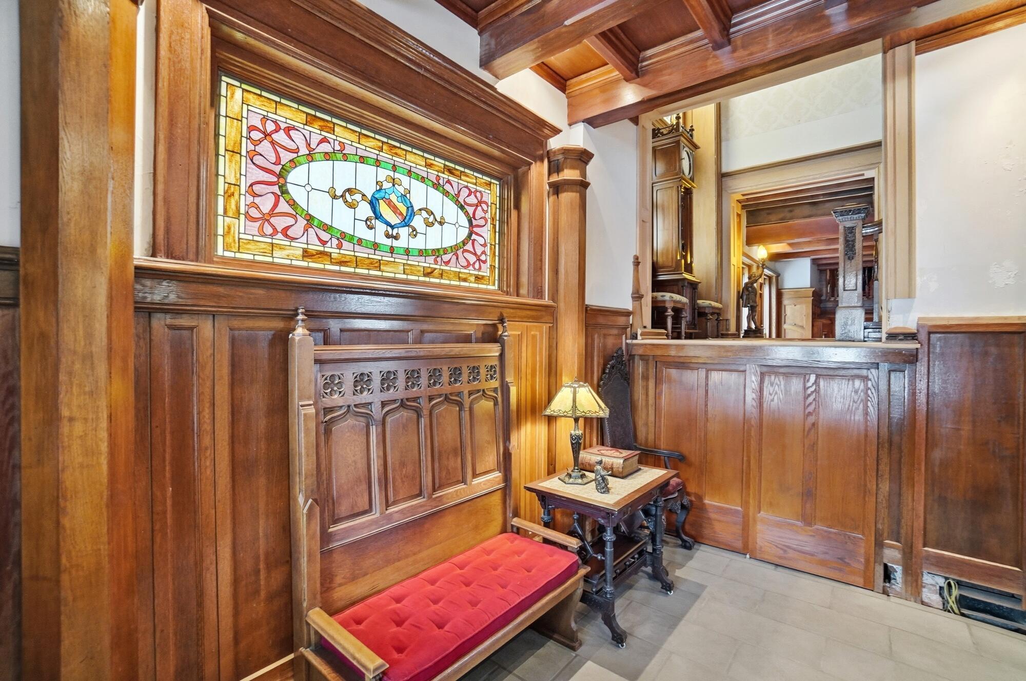 875 East Broad Street Columbus, OH 43205 - Photo 13 of 170 Foyer