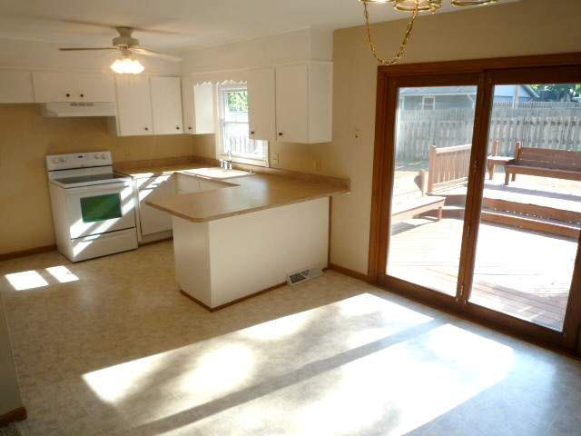 2680 South Sievers Ext Road Vincennes, IN 47591 - Photo 2 of 12