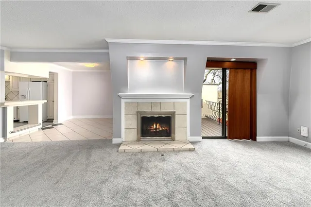 $285,000 | 6708 West 109th Street, Unit E, Overland Park, KS 66211