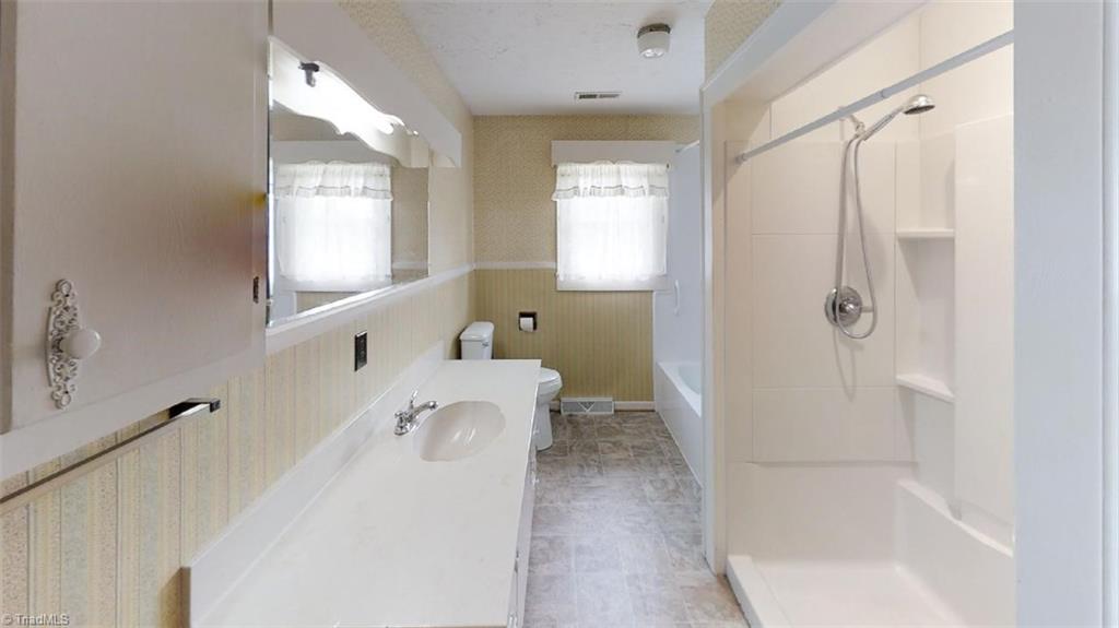 284 Johnson Road Denton, NC 27239 - Photo 22 of 27