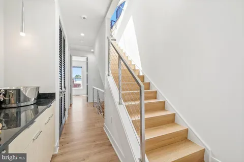 $1,095,000 | 558 Harvard Street Northwest, Unit B, Washington, DC 20059
