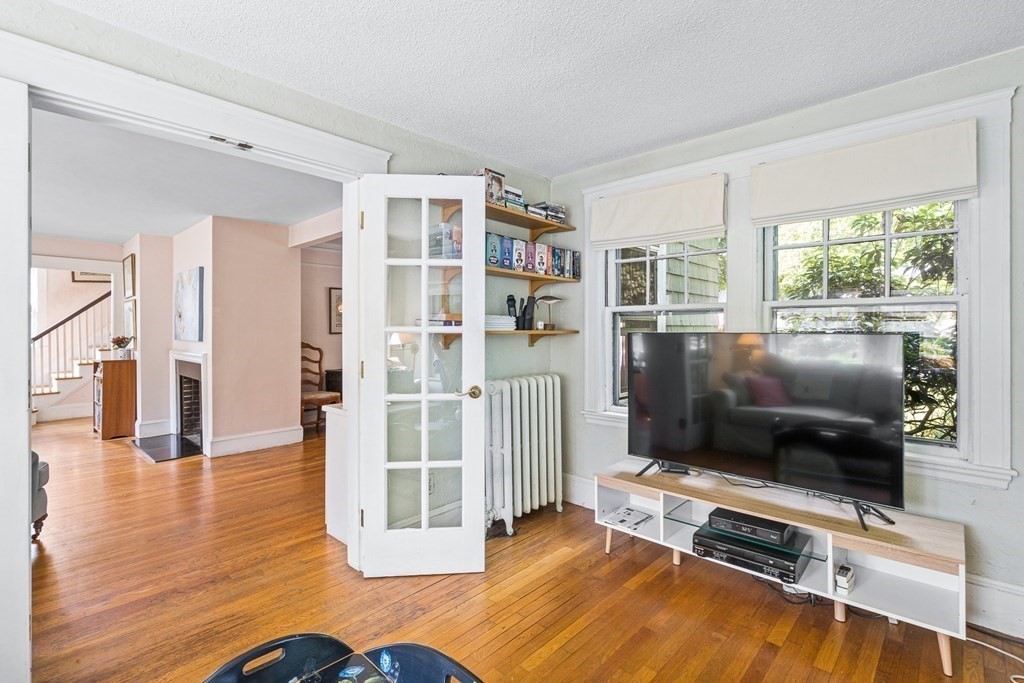 24 Hilltop Avenue Lexington, MA 02421 - Photo 21 of 42