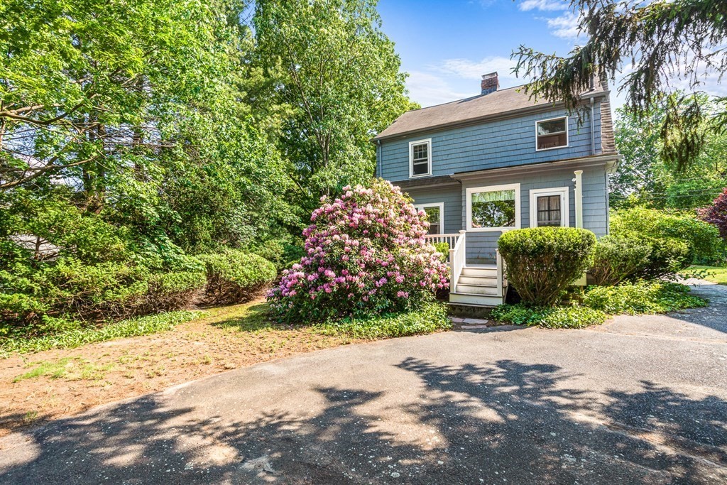 24 Hilltop Avenue Lexington, MA 02421 - Photo 39 of 42