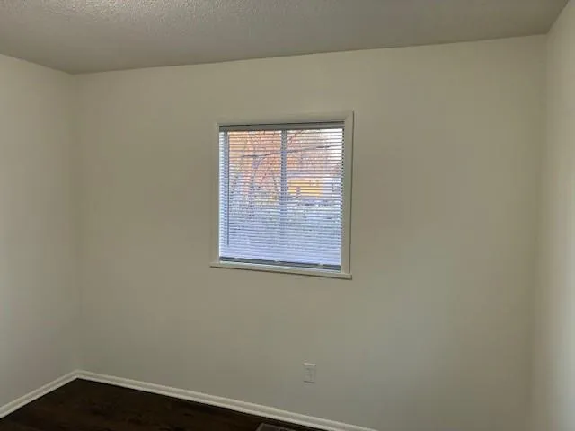 $195,000 | 18104 East 17th Street North, Independence, MO 64058