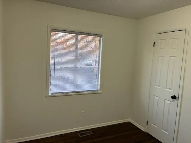 $195,000 | 18104 East 17th Street North, Independence, MO 64058