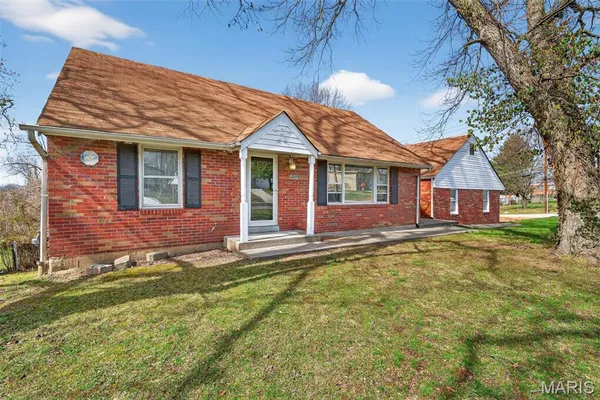 $110,000 | 6009 Bermuda Drive, St. Louis, MO 63135