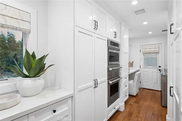 $6,995,000 | 301 Evening Canyon Road, Corona del Mar, CA 92625