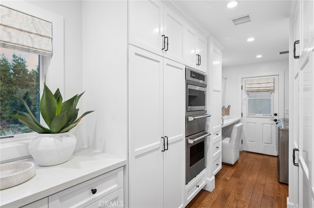 301 Evening Canyon Road Corona del Mar, CA 92625 - Photo 14 of 30