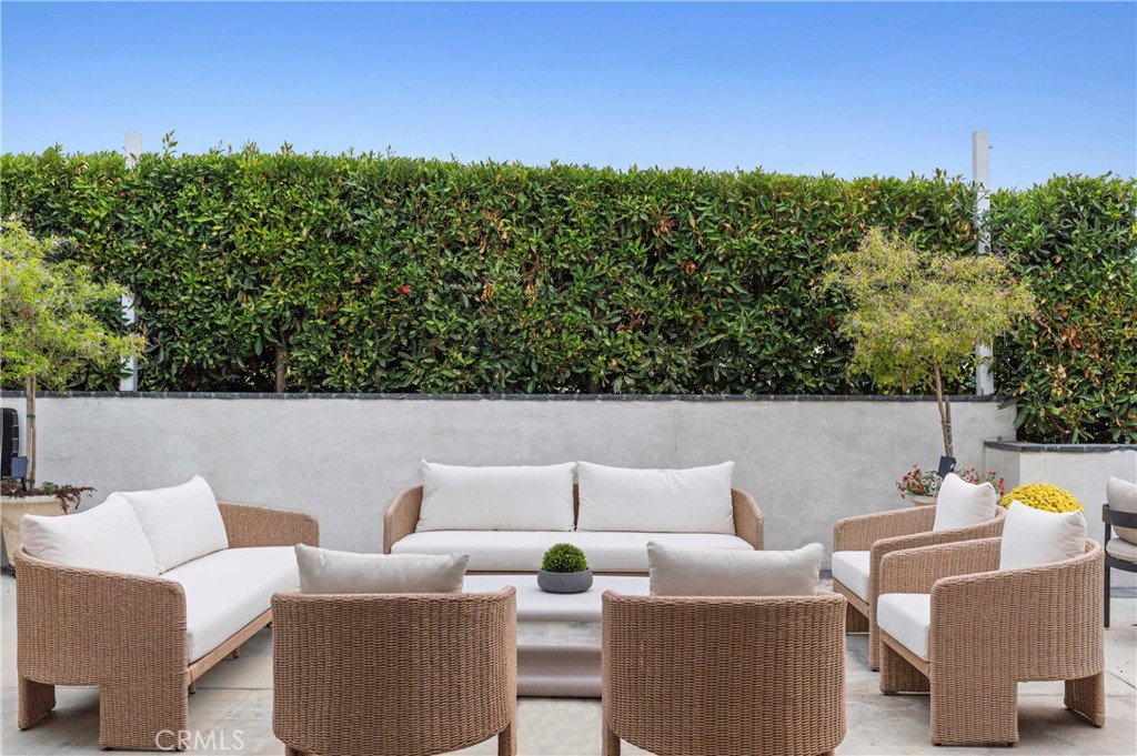 301 Evening Canyon Road Corona del Mar, CA 92625 - Photo 16 of 30