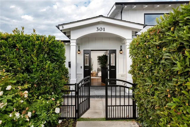 $6,995,000 | 301 Evening Canyon Road, Corona del Mar, CA 92625