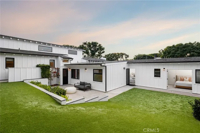 $6,995,000 | 301 Evening Canyon Road, Corona del Mar, CA 92625