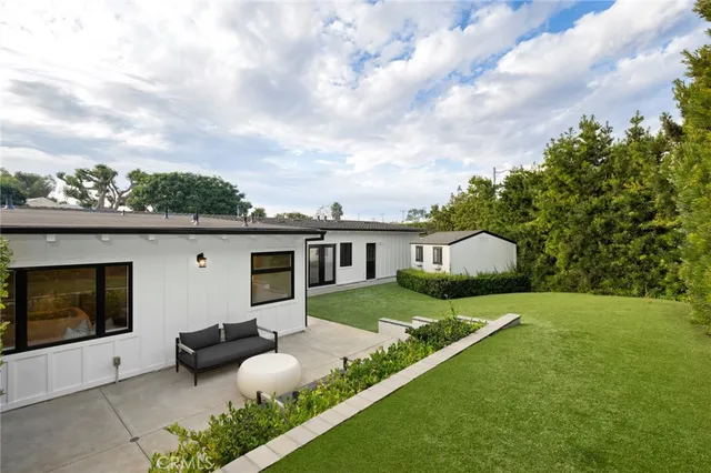 $6,995,000 | 301 Evening Canyon Road, Corona del Mar, CA 92625