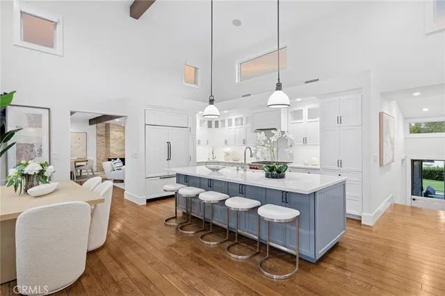 $6,995,000 | 301 Evening Canyon Road, Corona del Mar, CA 92625