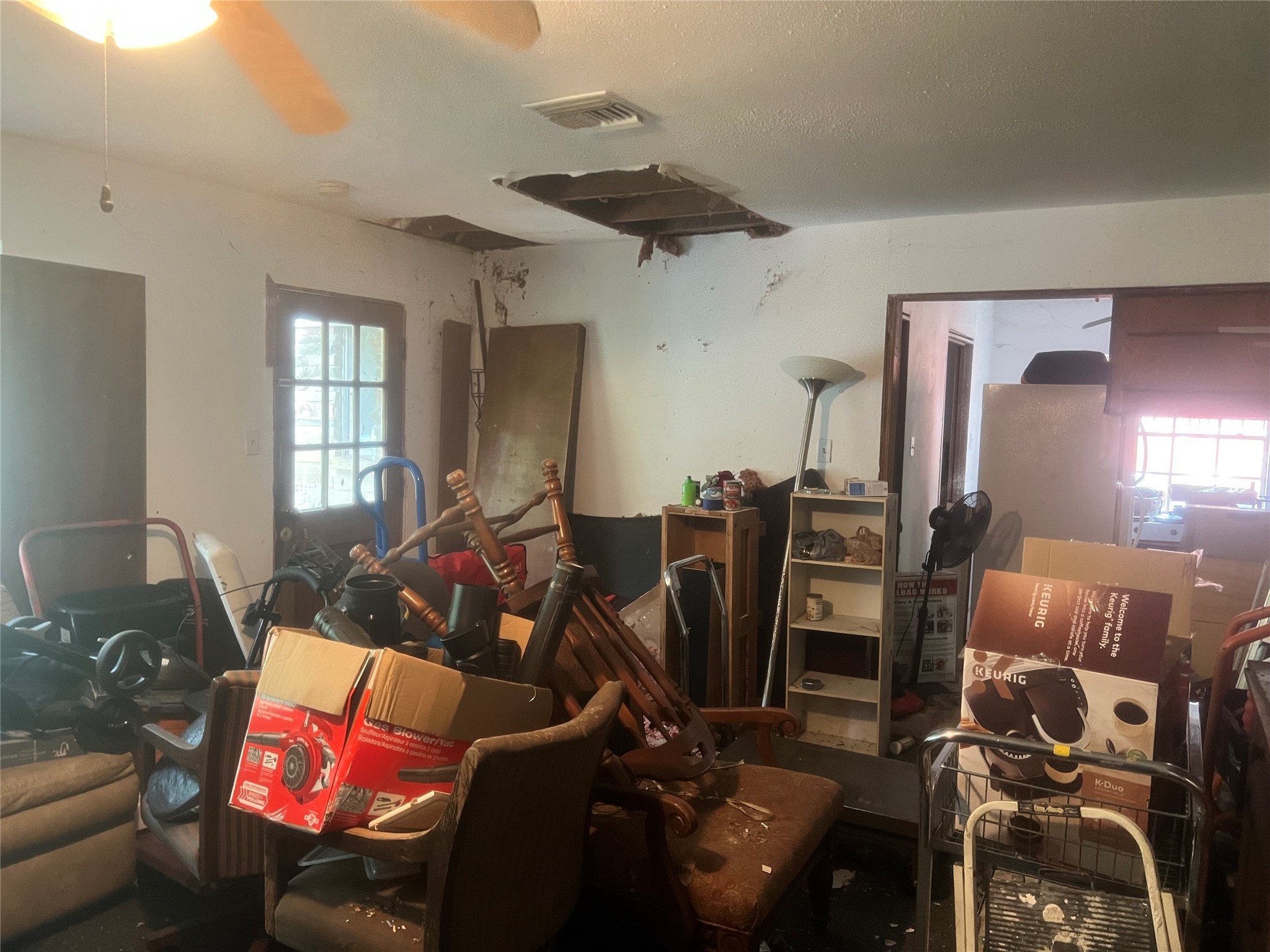 16707 Waycreek Road Houston, TX 77068 - Photo 6 of 29 a view of a room with gym equipment