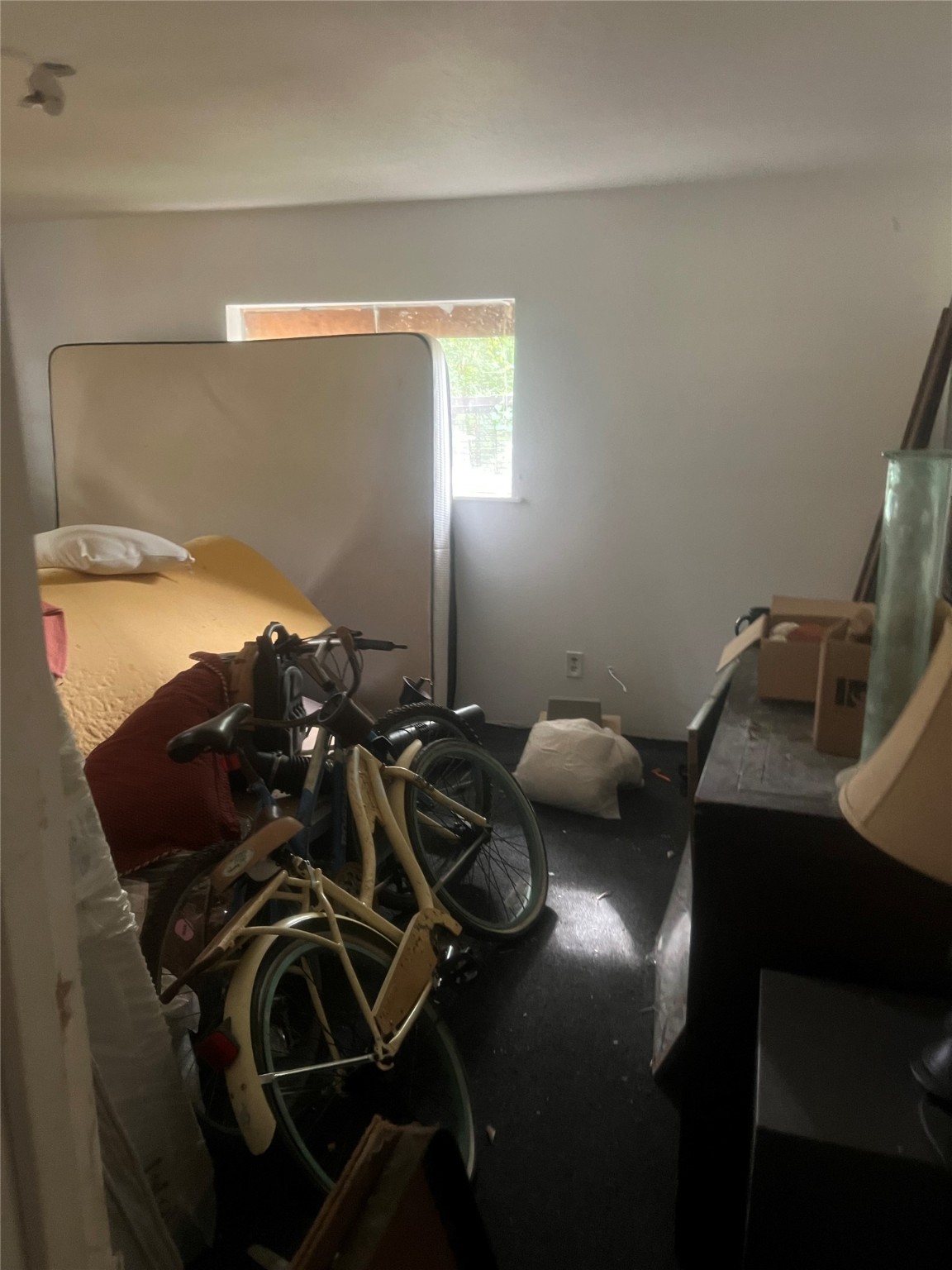 16707 Waycreek Road Houston, TX 77068 - Photo 10 of 29 a view of a room with gym equipment