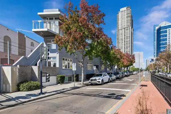 $5,895 | 706 Kettner Boulevard, San Diego, CA 92101