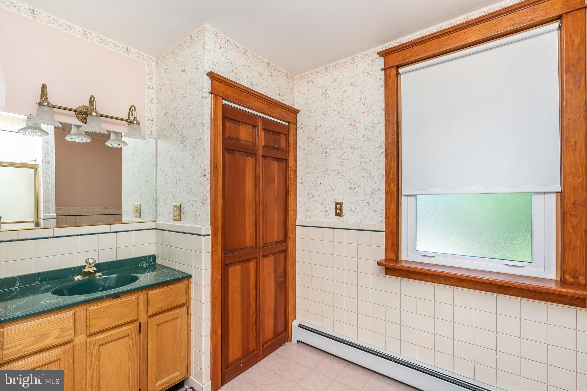 137 Cherrydell Road Baltimore, MD 21228 - Photo 27 of 44